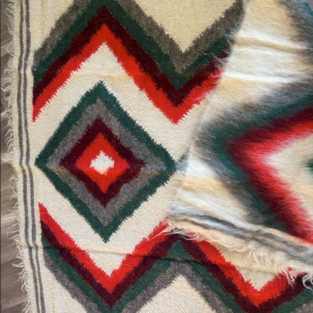 Beautiful Hand-Woven Wool Rug/Bedspread - Picture 3 of 6